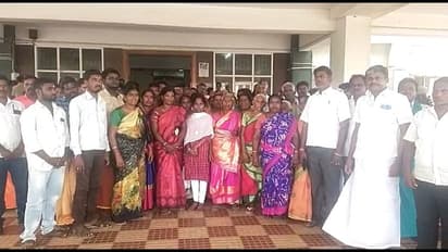 தாராபுரத்தில் தங்கதேர் வழிபாட்டுக்கு அனுமதி கோரி 300க்கும் மேற்பட்ட கிராம மக்கள் மனு