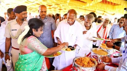 நல்ல கோபி மஞ்சூரியன், ஐஸ்கிரீமை மிஸ் பண்ணிட்டாங்க; தேநீர் விருந்தை புறக்கணித்தவர்களை கலாய்த்த ஆளுநர்