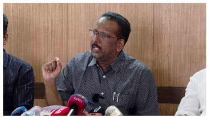 'മാത്യു കുഴൽ നാടന്റെ കള്ളപ്പണം വെളുപ്പിക്കലും നികുതി വെട്ടിപ്പിലും അന്വേഷണം വേണം': സിപിഎം