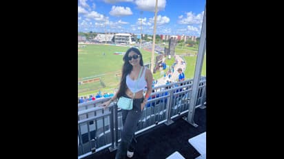 ಮಿಯಾಮಿಯಲ್ಲಿ ಚಾಹಲ್‌ ಪತ್ನಿಯ 'ಹಾಟ್‌' ಫೋಟೋ, ಫ್ಯಾನ್ಸ್‌ ಬಗ್ಗೆ ಸ್ಪೆಷಲ್‌ ಕಾಮೆಂಟ್‌!