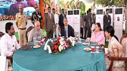 ఏపీ రాజ్భవన్లో ఎట్ హోం .. హాజరైన జగన్ దంపతులు, చంద్రబాబు దూరం