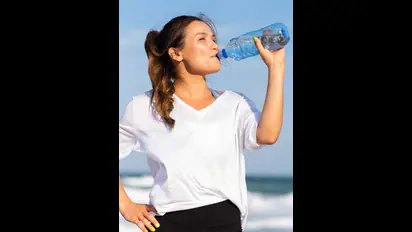 నీటి ఉపవాసం అంటే ఏంటి? దీనితో ఏవైనా లాభ నష్టాలున్నాయా? 