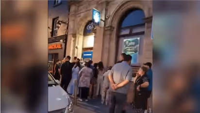 Shocking! Bank glitch in Ireland allows excess cash withdrawal; triggers long ATM queues - WATCH