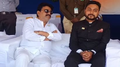 சப் கலெக்டர் மகனுடன் சுதந்திர தின விழா: சிலாகித்த சின்னி ஜெயந்த்!