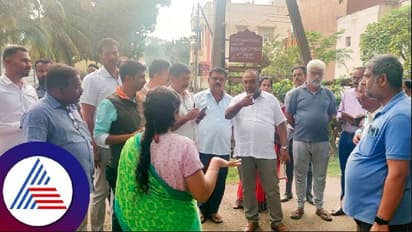 ಈ ನಗರಕ್ಕೆ ವಿಪರೀತ ಹಾವುಗಳ ಕಾಟ; ಕತ್ತಲಾದರೆ ಮನೆಗೇ ನುಗ್ಗುತ್ತವೆ!