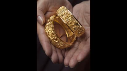 Today Gold Rate in Chennai : விடாமல் அடிச்சு தூக்கும் தங்கம் விலை.. இன்று எவ்வளவு உயர்ந்தது தெரியுமா?