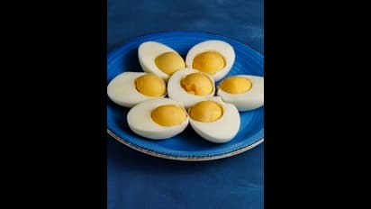 முட்டை சாப்பிடுவதால் கொலஸ்ட்ரால் அளவு அதிகரிக்குமா? உண்மையில் ஒரு நாளைக்கு எத்தனை முட்டை சாப்பிட வேண்டும்?