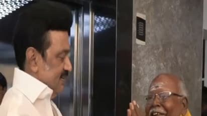 மதுரை புது மண்டபத்தைப் புதுப்பிக்க ரூ.2 கோடி... முதல்வரிடம் உறுதி கூறிய நன்கொடையாளர் ராஜேந்திரன் 