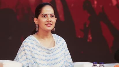 Jaya Kishori’s Biography | Birth | Education | Family | Marriage | Spirituality | Facts