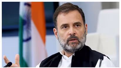 ಗೃಹಲಕ್ಷ್ಮಿ ಯೋಜನೆಗೆ ನಾಳೆ ರಾಹುಲ್ ಚಾಲನೆ: ಮಹಿಳೆಯರಿಗೆ 2000 ರೂ. ವರ್ಗ..!