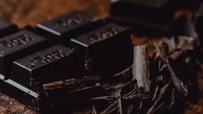 Dark Chocolate's Hidden Powers: 6 medicinal Benefits for your well-being