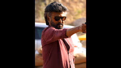 'ஜெயிலர்' படத்திற்கு தடை விதிக்க வேண்டும்..! உயர் நீதிமன்றத்தில் வழக்கு தொடர்ந்த வழக்கறிஞர்!