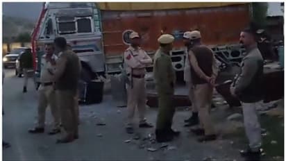 കാർഗിൽ സ്ഫോടനം: പൊട്ടാതെ കിടന്ന ഷെൽ പൊട്ടിത്തെറിച്ചെന്ന് നിഗമനം, വിശദമായ അന്വേഷണത്തിന് പൊലീസ്