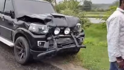 వల్లభనేని వంశీ కాన్వాయ్కి ప్రమాదం: ఎమ్మెల్యే సహా పలువురు సురక్షితం