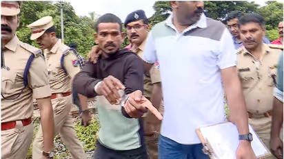 ഒരു ദിവസം കണ്ണൂരിൽ 2 ട്രെയിനുകൾക്ക് നേരെ കല്ലേറ്, നൂറിലേറെ സിസിടിവി ദൃശ്യങ്ങളിൽ നിന്ന് പ്രതിയെ പൊക്കി പൊലീസ്