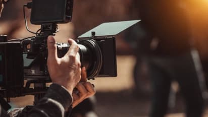 திருமணத்தில் வீடியோ பதிவு, எடிட்டிங் செய்வது எப்படி தெரியுமா.? அரசு வழங்கும் 10 நாட்கள் பயிற்சி