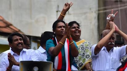 திமுகவில் இருந்து விலகி பாஜகவில் இணைந்த முன்னாள் மேயர்.. அதிர்ச்சியில் முதல்வர் ஸ்டாலின்..!