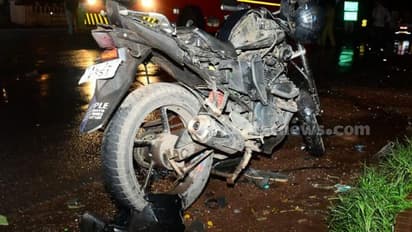 நத்தத்தில் இருசக்கர வாகனங்கள் மோதி கோர விபத்து; பெண் பலி, 2 பேர் படுகாயம்