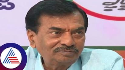 ಅಯನೂರು ಮಂಜುನಾಥ ಕಾಂಗ್ರೆಸ್ ಸೇರ್ಪಡೆ: ಯಾವ ಮುಖ ಇಟ್ಕೊಂಡು ಬರ್ತಾರೆ? -ಎಚ್‌ಸಿ ಯೋಗೇಶ್ ಕಿಡಿ