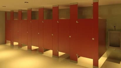 பொது கழிப்பறைகள் கீழே இடைவெளி இருப்பது ஏன்..? காரணம் தெரிஞ்சா ஆச்சரியப்படுவீங்க..!