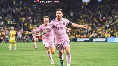 കാത്തിരിപ്പ് നീളുന്നു, ലിയോണല് മെസിയുടെ തിരിച്ചുവരവ് എപ്പോൾ; വ്യക്തമാക്കി ഇന്റര് മയാമി പരിശീലകൻ