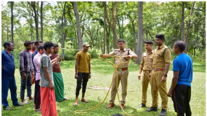 വനാന്തരങ്ങളിലെ പ്രക്തന ഗോത്രങ്ങളുടെ തേന് ശേഖരണം ഇനി പ്രഫഷണല് രീതിയില്; സഹായവുമായി സര്ക്കാര്