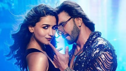 വമ്പൻ റിലീസിലും തളര്‍ന്നില്ല, നാലാം ആഴ്‍ചയിലും 'റോക്കി'യും 'റാണി'യും മുന്നോട്ട്