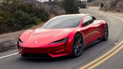 Tesla : டெஸ்லா மலிவு விலை கார் இந்தியாவிற்கு வரப்போகுது.. கொண்டாட்டத்தில் ரசிகர்கள்.. எவ்வளவு தெரியுமா?