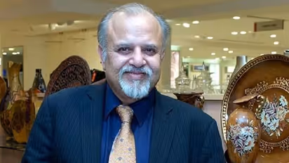 लंदन में टैक्सी चलाने वाले शख्स ने खड़ा किया 42 हजार करोड़ का इम्पायर, ये है मिकी जगतियानी की कहानी 