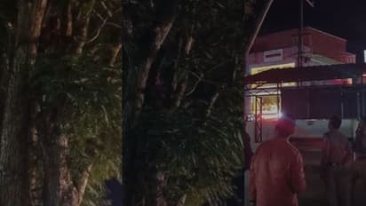 'ഒരു ബിയറും ഒരു പെഗ്ഗും കഴിച്ച എന്നോട് ഇത് വേണോ ?'; ബൈക്ക് പിടിച്ചെടുത്തതിന് യുവാവിന്റെ ആത്മഹത്യാ ഭീഷണി