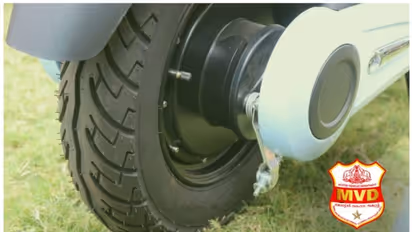 സംസ്ഥാനത്ത് ഇലക്ട്രിക് സ്കൂട്ടറുകളിൽ വൻ തട്ടിപ്പ് കണ്ടെത്തി മോട്ടോർ വാഹന വകുപ്പ്, ഉപഭോക്താക്കൾക്ക് ജാഗ്രത വേണം