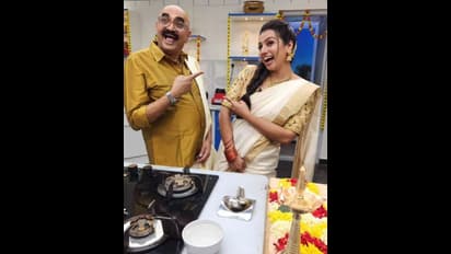 'ಬೊಂಬಾಟ್ ಭೋಜನ'ದಲ್ಲಿ ಓಣಂ ಸದ್ಯ ಸವಿದ ಮೀಟೂ ಶೃತಿ