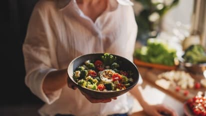 ബിപി കുറയ്ക്കാൻ സഹായിക്കുന്നൊരു ഡയറ്റ് ഇതാ; ഒപ്പം വണ്ണം കുറയ്ക്കാനും എളുപ്പമാകും