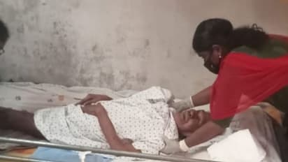 പരിചരിക്കാൻ ആളില്ലാത്ത വൃദ്ധ മാതാവിന് പൊലീസിന്റെ ഇടപെടലിൽ കരുണയുടെ സഹായം