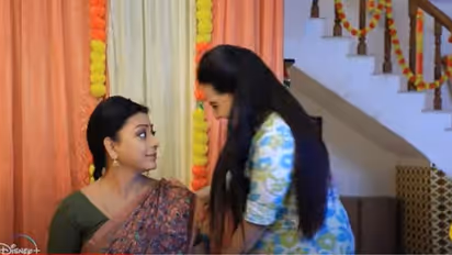 மயூ தான் முக்கியம்..! இனியா ஆசையில் மண்ணை போட்டு அழ வைக்க போகும் கோபி! 'பாக்கிய லட்சுமி' சீரியல் அப்டேட்!