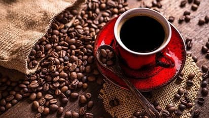 Improved Mood to Enhanced Alertness: 5 unique benefits of Caffeine for your Brain