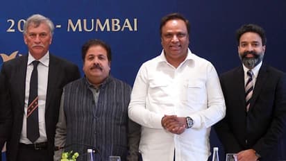 BCCI officials Roger Binny and Rajeev Shukla to visit Pakistan on PCB's invitation