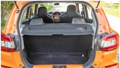 32 കിമി മൈലേജുള്ള ഈ മാരുതി കാർ കഴിഞ്ഞ മാസം വാങ്ങിയത് വെറും എട്ടുപേർ മാത്രം!