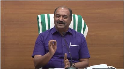 റേഷൻ സമരം; 4 ആവശ്യങ്ങളിൽ 3 എണ്ണം പരിഹരിച്ചു, കടകൾ അടച്ചിട്ടാൽ ബദൽ മാർഗം സ്വീകരിക്കുമെന്ന് ധനമന്ത്രി