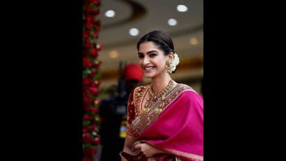 2024 లో మహిళలు కచ్చితంగా ట్రై చేయాల్సిన హెయిర్ స్టైల్స్ ఇవి..!