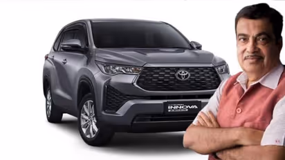 എണ്ണക്കമ്പനികളുടെ ചീട്ട് കീറും ഗഡ്‍കരി മാജിക്ക്, ലോകത്തെ ആദ്യത്തെ എത്തനോള്‍ ഇന്നോവ വീട്ടുമുറ്റത്തേക്ക്!