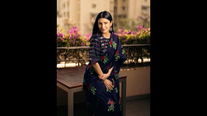 திருமணம் எப்போன்னு கேட்டது குத்தமா? சரவெடியாய் பொரிந்து தள்ளிய ஸ்ருதி ஹாசன்!