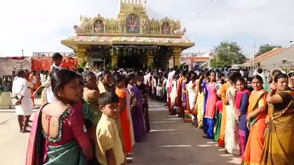 ಚಿಕ್ಕಮಗಳೂರು: ಮೂರ್ತಿಯ ಮೇಲೆ ಹುತ್ತ ಆವರಿಸಿದ್ದಕ್ಕೆ ಗರ್ಭಗುಡಿಯ ದೇವರನ್ನೇ ವಿಸರ್ಜಿಸೋ ಅಚ್ಚರಿ..!