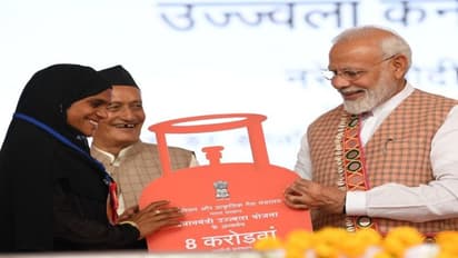 LPG Cylinder Price: उज्जवला योजना से कितनी बदली भारत की तस्वीर ? ये आंकड़े बताते हैं सच