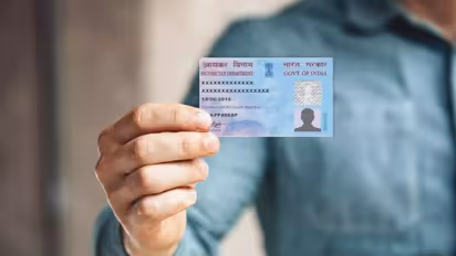 ഒന്നിലധികം പാൻ കാർഡുകൾ ഉണ്ടോ? 'പണി' പുറകെ വരും