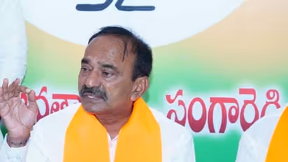 కేసీఆర్ అనుమతి లేనిదే చీమ కూడా చిటుక్కుమనదు.. ఆ సత్తా హరీష్కు ఉందా?: ఈటల