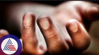 ತುಮಕೂರು: ಪತ್ನಿಯ ಅಂತ್ಯಸಂಸ್ಕಾರಕ್ಕೆ ಬಾರದ ಗಂಡ; ಮನೆ ಮುಂದೆ ಶವ ಬಿಟ್ಟು ಹೋದ ಗ್ರಾಮಸ್ಥರು!