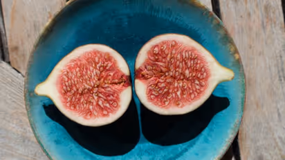 Health Secrets of Figs: 6 reasons to indulge in this nutrient-packed fruit for a balanced lifestyle