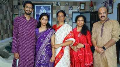 సోదరుడికి రాఖీ కట్టి మురిసిపోయిన మంత్రి సబితమ్మ...