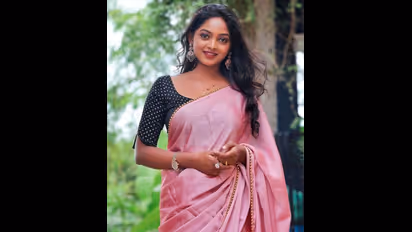 ಬೀದಿಗೆ ಬಂದಿರುವ 'ಲಕ್ಷಣ' ಶಕುಂತಲಾ ದೇವಿ ಸಂಸಾರ ಟ್ರೋಲ್‌ ಮೇಲೆ ಟ್ರೋಲ್!